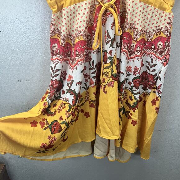 UMGEE Dress SZ M Yellow Deep V-Neck  Cottagecore Boho Peasant Spanish Festival - Picture 6 of 10